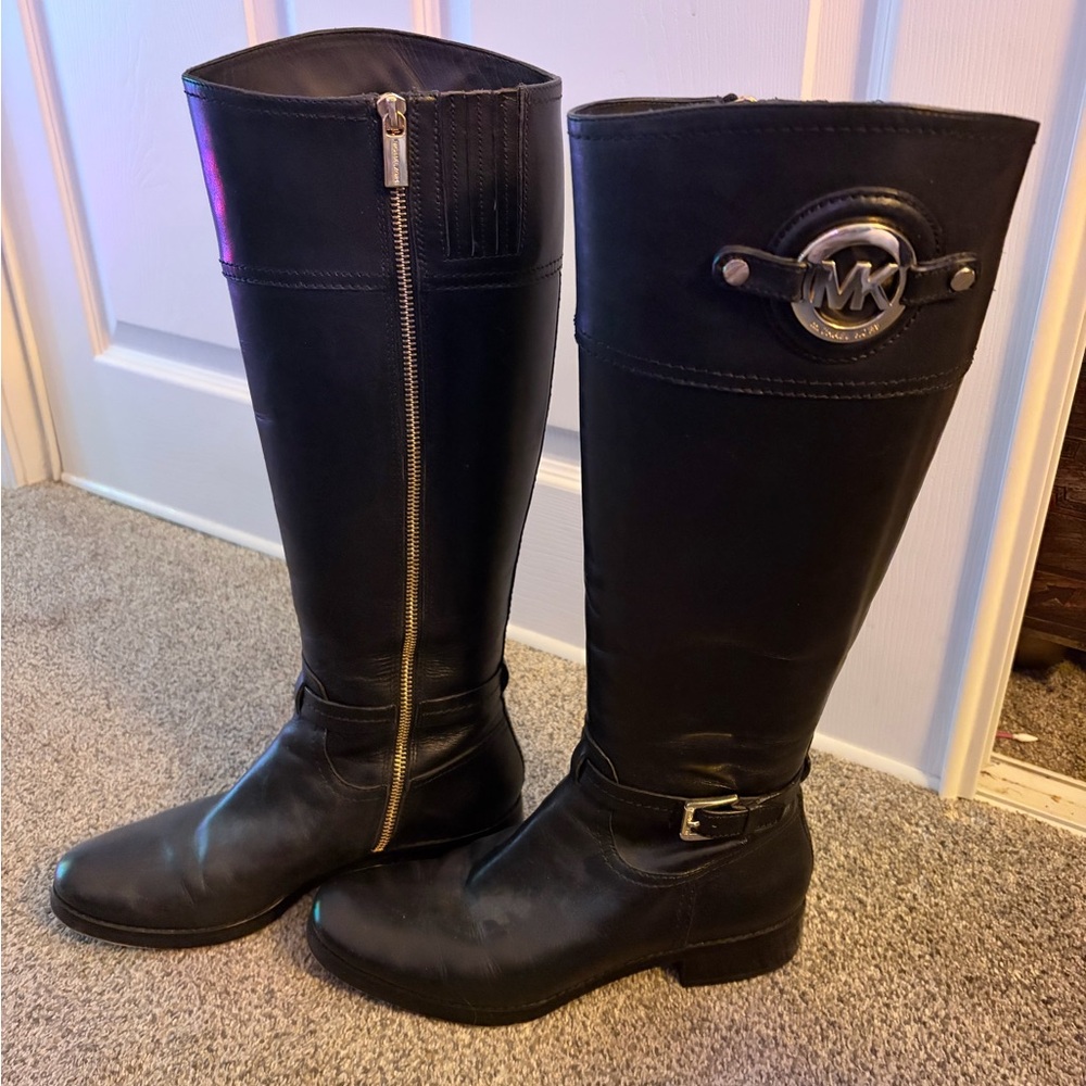 Michael Kors Black Tall Leather Healed Zip Up Boots & Gold Accents Size 8 NWOB - Picture 7 of 13